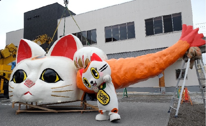 まるは食堂の招き猫画像