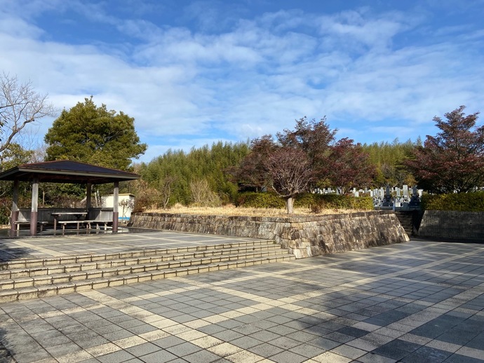 写真：高坂墓園の外観
